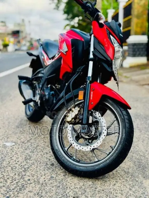 Honda Hornet 2020 Motorbike (Used)