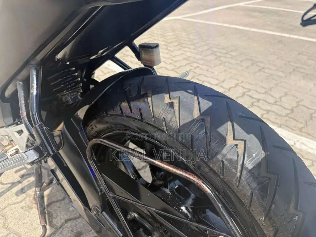 Yamaha FZ Version 3.0 2020 Motorbike (Used)