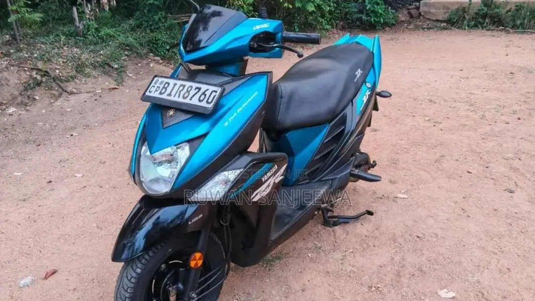 Yamaha ZR 2020 Motorbike (Used)