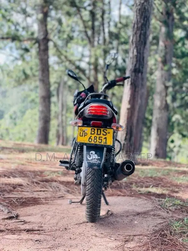 Bajaj Discover 125 2015 Motorbike (Used)