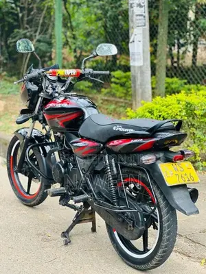 Bajaj Discover 2011 Motorbike (Used)