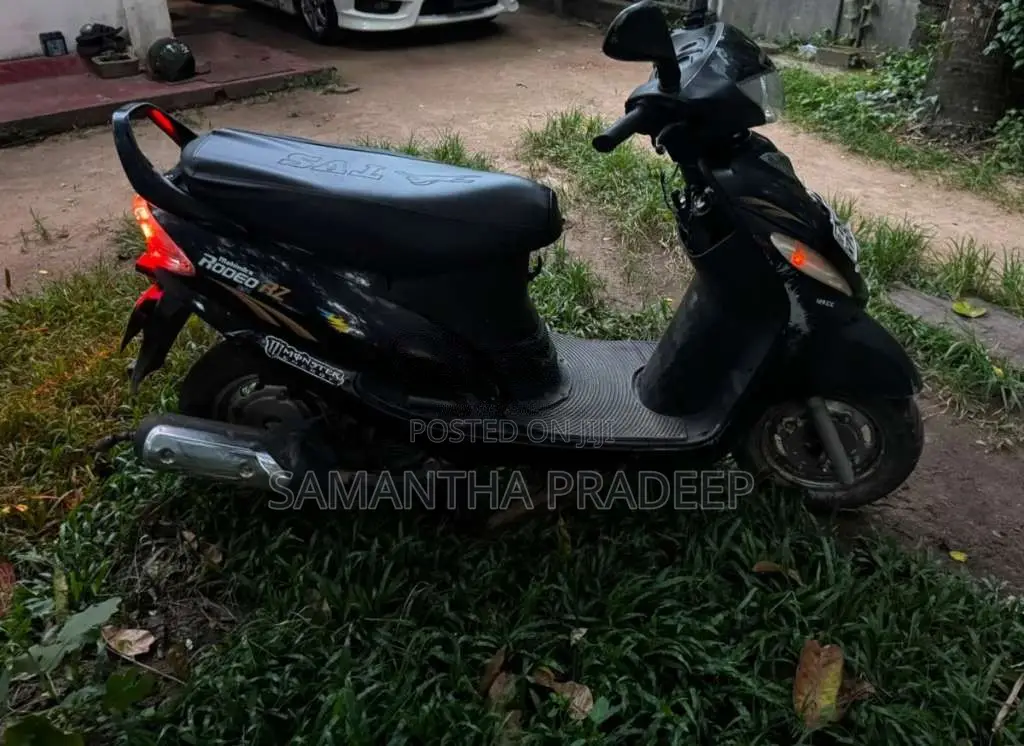 Mahindra Rodeo 2014 Motorbike (Used)
