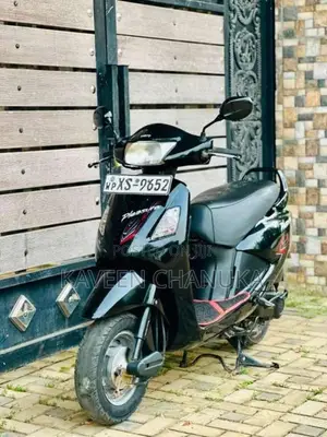 Hero Pleasure 2012 Motorbike (Used)