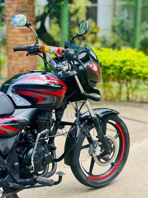 Bajaj Discover 2011 Motorbike (Used)
