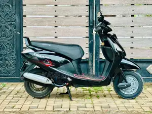 Hero Pleasure 2012 Motorbike (Used)