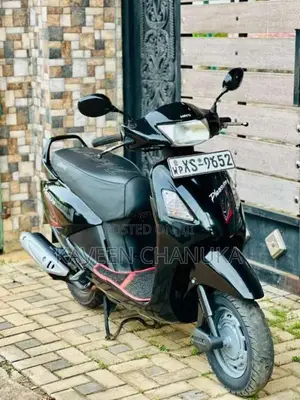 Hero Pleasure 2012 Motorbike (Used)