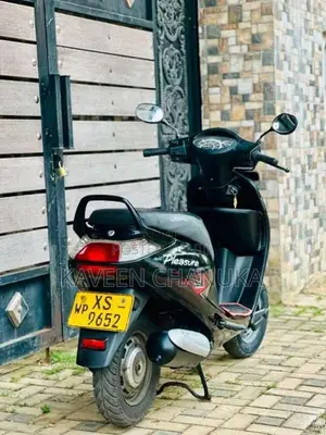 Hero Pleasure 2012 Motorbike (Used)