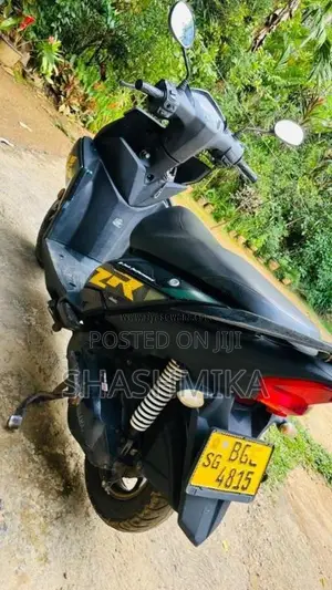 Yamaha ZR 2018 Motorbike (Used)