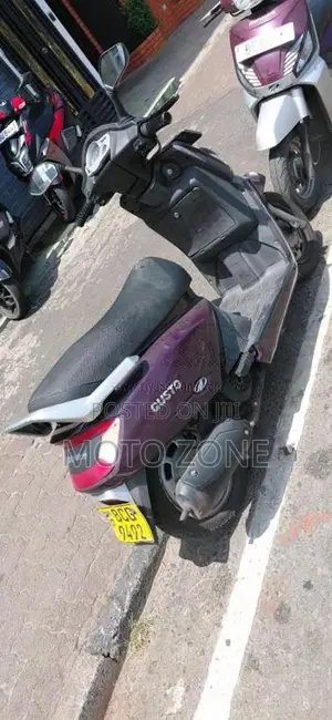 Mahindra GUSTO 2015 Motorbike (Used)
