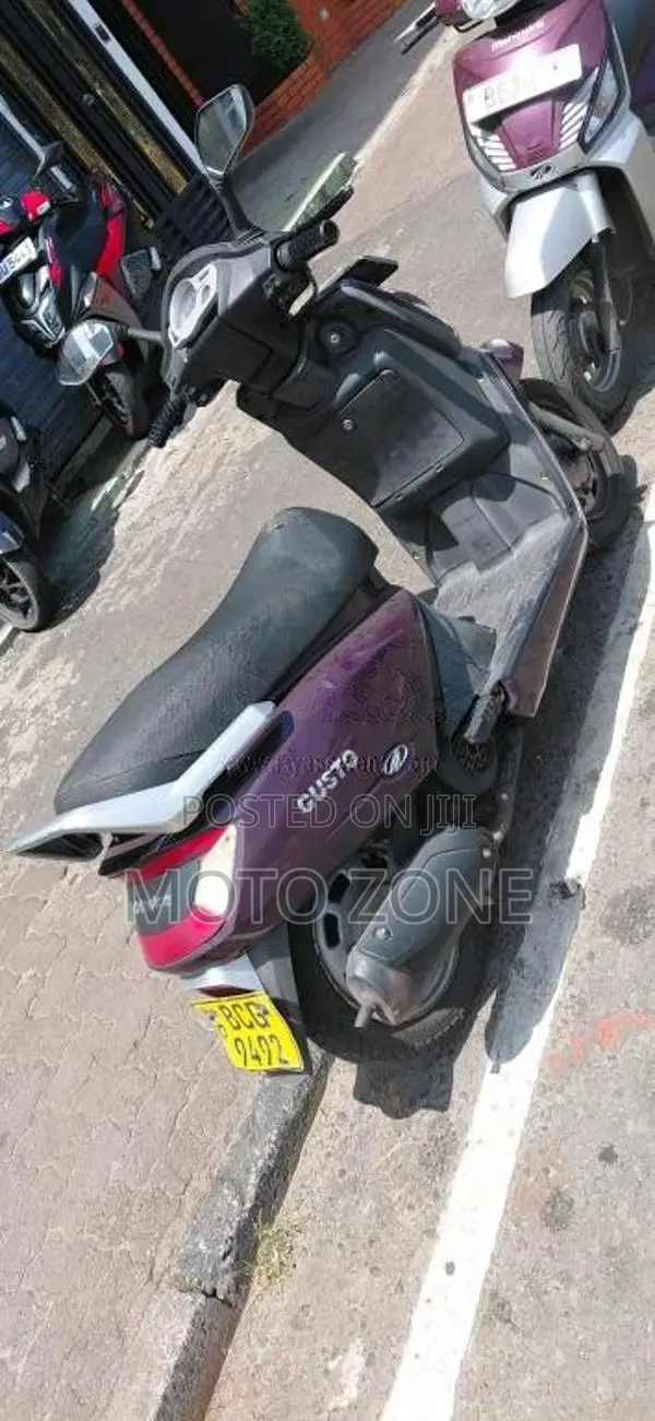 Mahindra GUSTO 2015 Motorbike (Used)