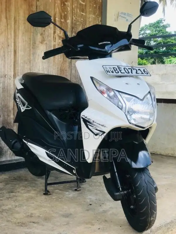 Honda Dio 2016 Motorbike (Used)