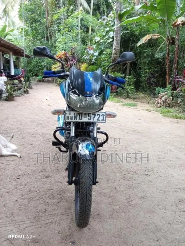 Bajaj Discover 2011 Motorbike (Used)