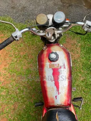 Honda Cg125 1994 Motorbike (Used)