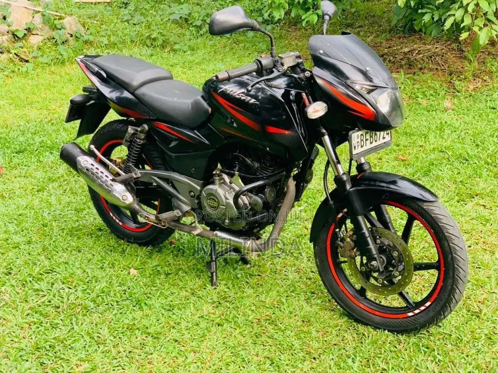 Bajaj Pulsar 180 2017 Motorbike (Used)