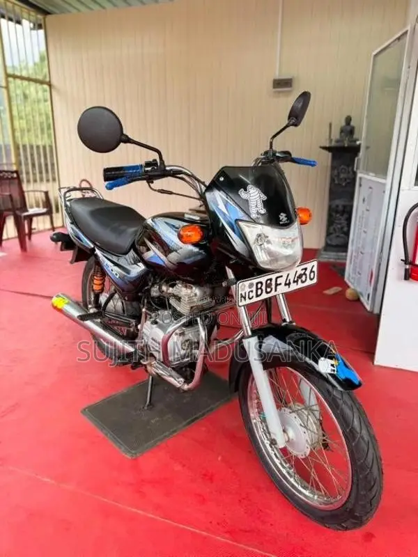 Bajaj CT-100 2015 Motorbike (Used)