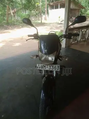 Bajaj Platina 2010 Motorbike (Used)