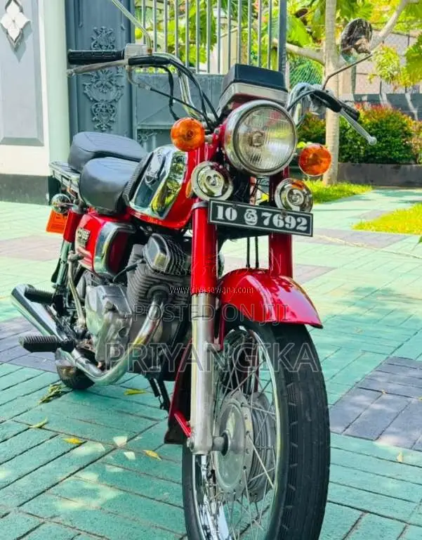 Honda CD185 RoadMaster 1985 Motorbike (Used)