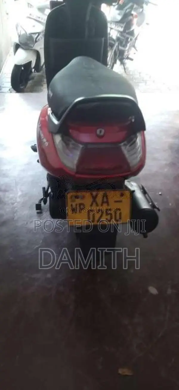 Hero Pleasure 2012 Motorbike (Used)