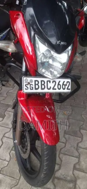 Hero Hunk 2014 Motorbike (Used)