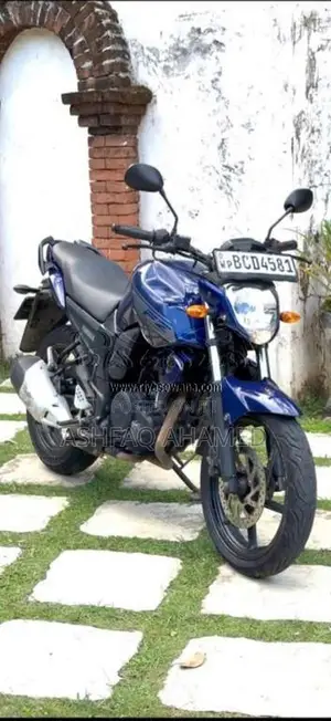 Yamaha FZ 2015 Motorbike (Used)