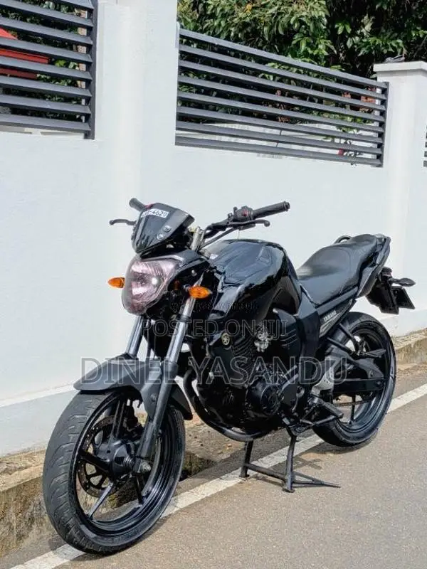 Yamaha FZ-S 2011 Motorbike (Used)