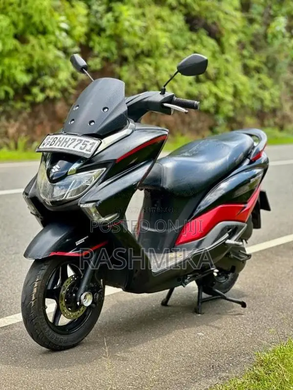 Suzuki Burgman 2018 Motorbike (Used)