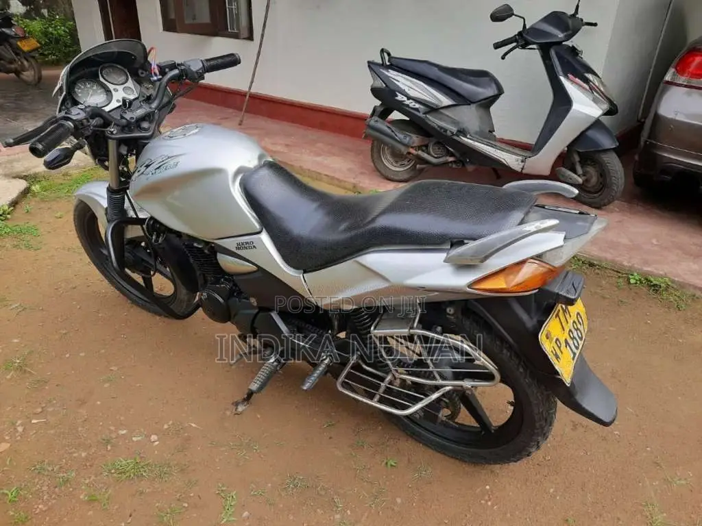 Hero-Honda CBZ 2007 Motorbike (Used)