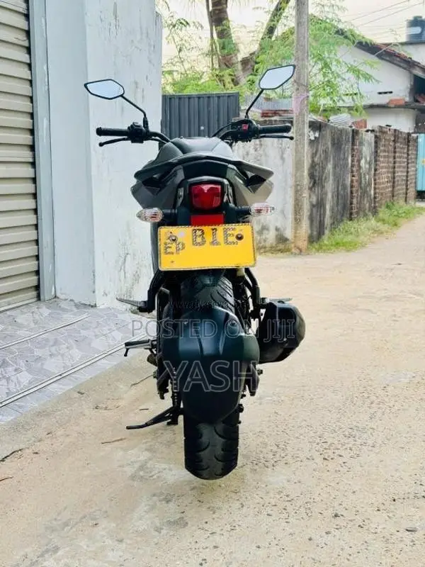 Yamaha FZ 2019 Motorbike (Used)