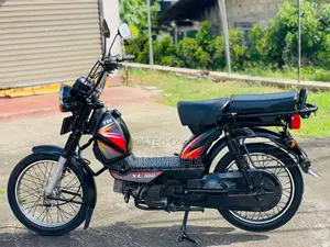TVS XL100 2016 Motorbike (Used)