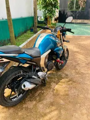 Yamaha FZ 2018 Motorbike (Used)