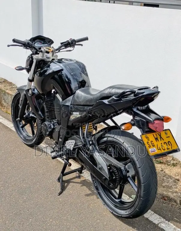 Yamaha FZ-S 2011 Motorbike (Used)