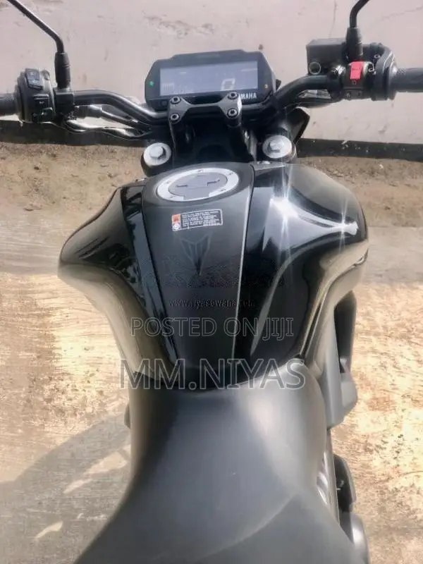 Yamaha MT-15 Version 2.0 2025 Motorbike (Used)