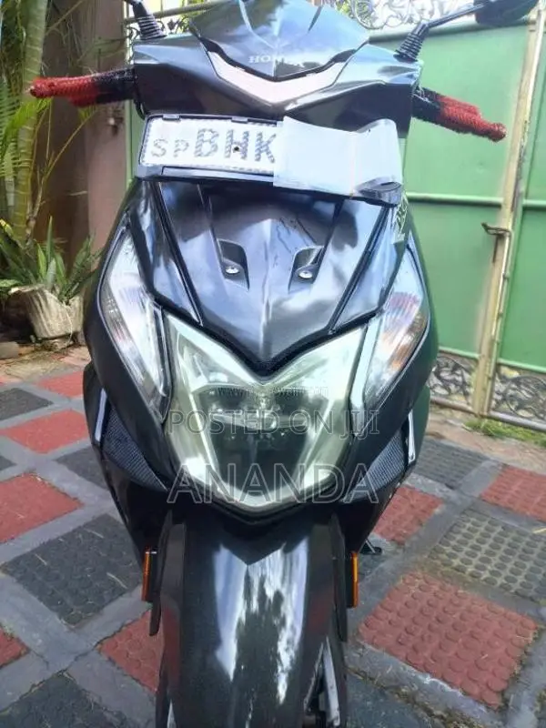 Honda Dio 2019 Motorbike (Used)
