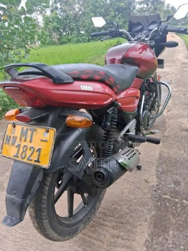 Bajaj Pulsar 2006 Motorbike (Used)