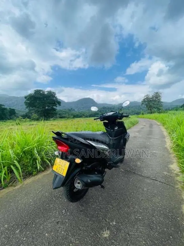 Yamaha Ray ZR 2020 Motorbike (Used)