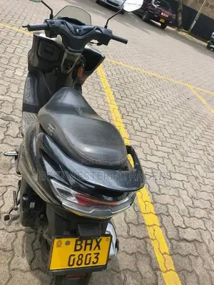 Suzuki Burgman 2019 Motorbike (Used)