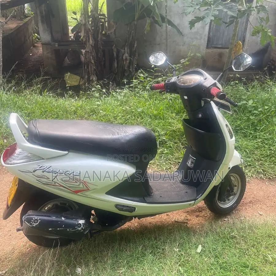 Hero Pleasure 2011 Motorbike (Used)
