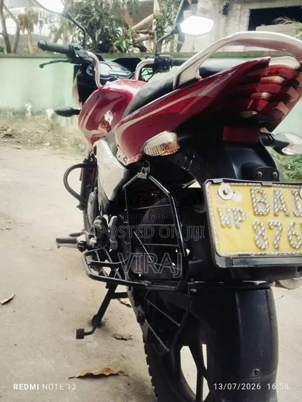 Bajaj Discover 2013 Motorbike (Used)