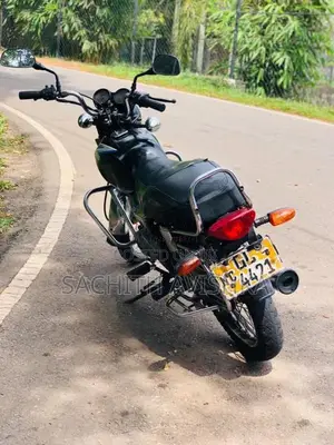 Bajaj Boxer 2003 Motorbike (Used)