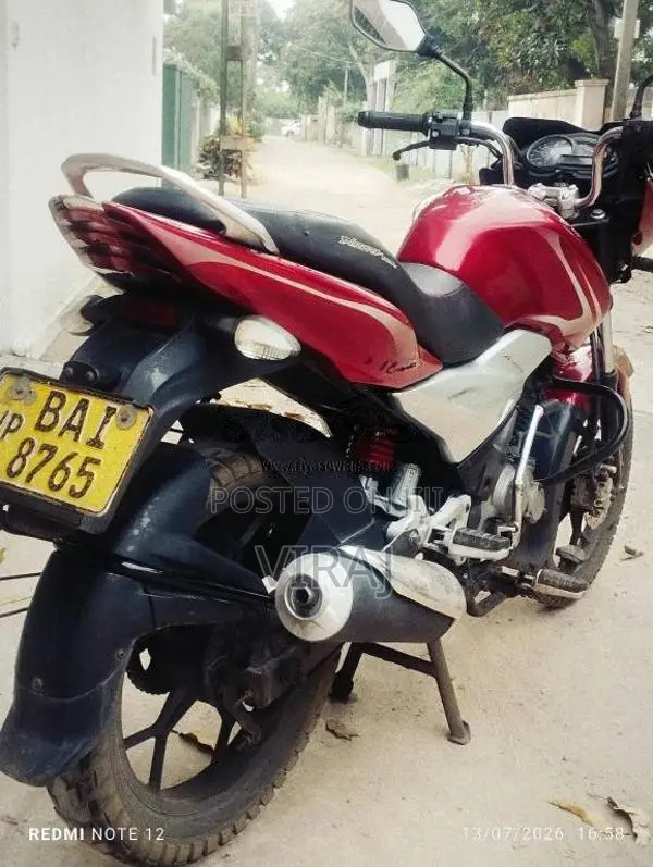 Bajaj Discover 2013 Motorbike (Used)
