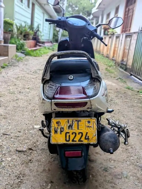 Hero Pleasure 2011 Motorbike (Used)