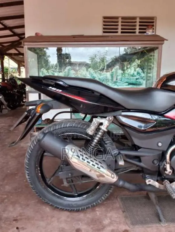 Bajaj Pulsar 180 2007 Motorbike (Used)