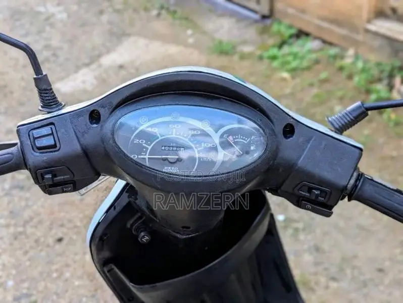 Hero Pleasure 2011 Motorbike (Used)
