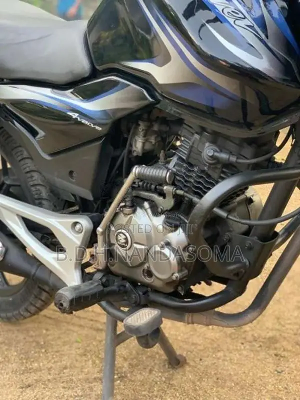 Bajaj Discover 100 2014 Motorbike (Used)
