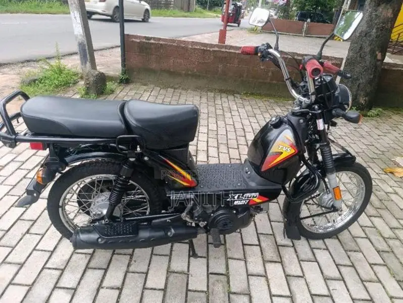 TVS XL 100 2025 Motorbike (Used)