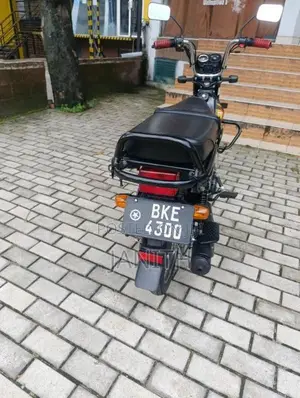 TVS XL 100 2025 Motorbike (Used)