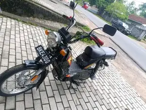 TVS XL 100 2025 Motorbike (Used)