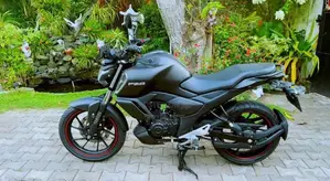 Yamaha Fz Version 4.0 2025 Motorbike (Used)
