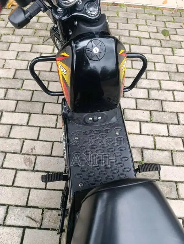 TVS XL 100 2025 Motorbike (Used)