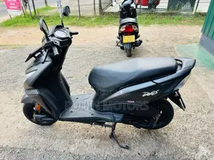 Honda DIO 2018 Motorbike (Used)